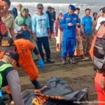 Ferry sinks near Bali, dozens still missing