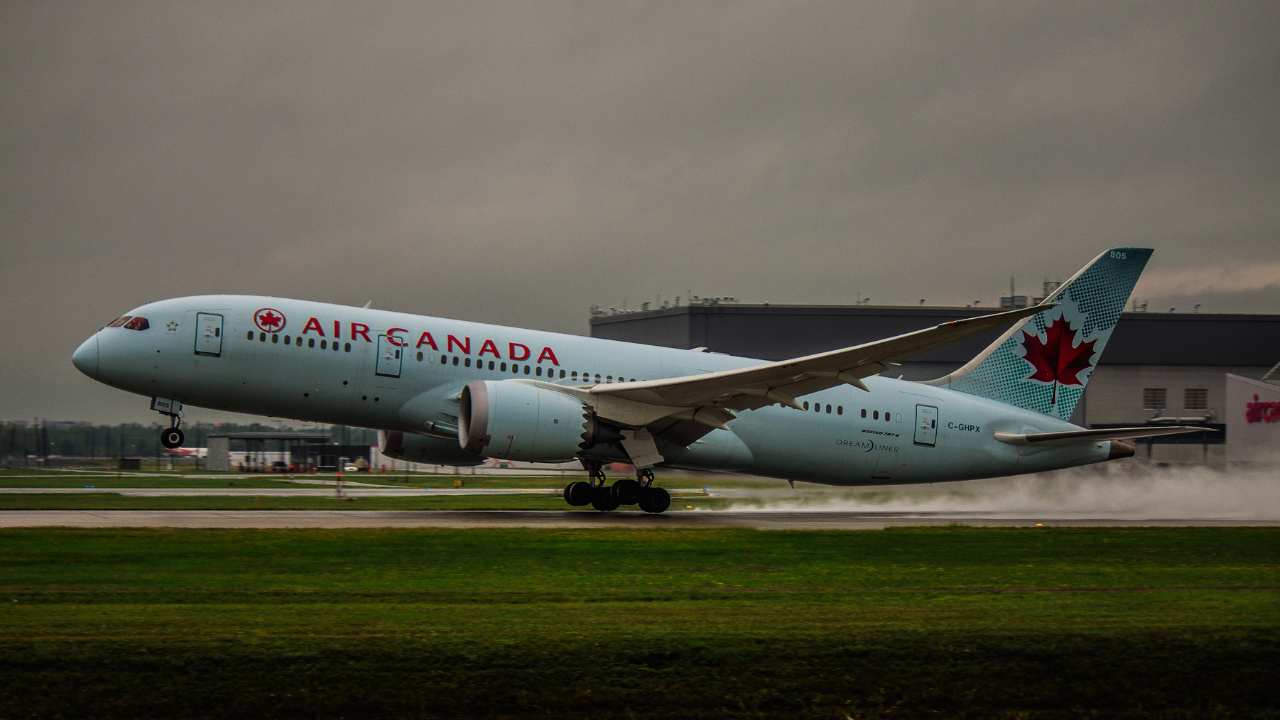 AirCanada plane