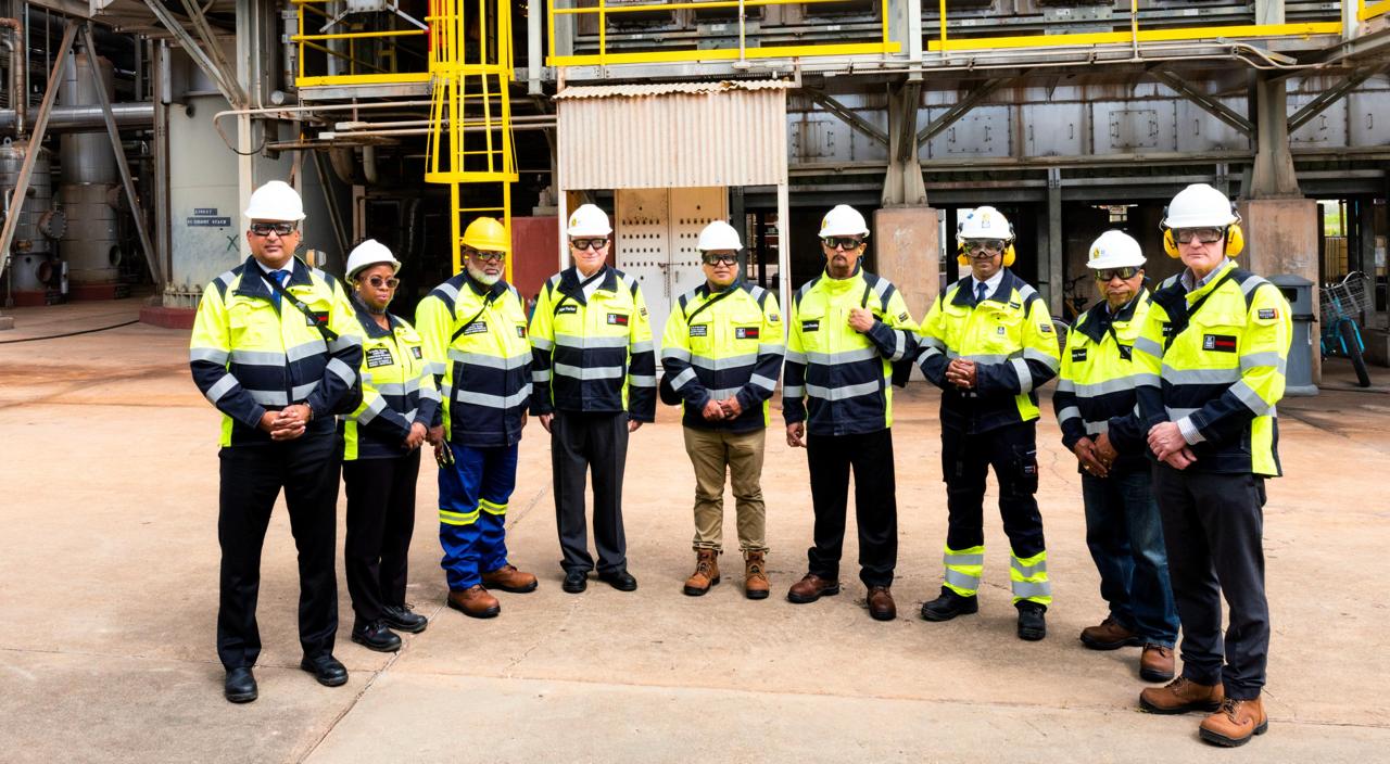 Dr Roodal Moonilal, Ernesto Kesar at Yara