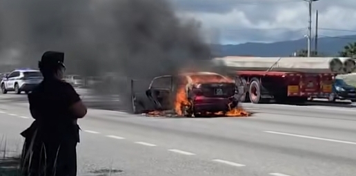 Car on Fire in Mausica 2025