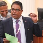 Energy Minister defends no public advisory for "small spill"