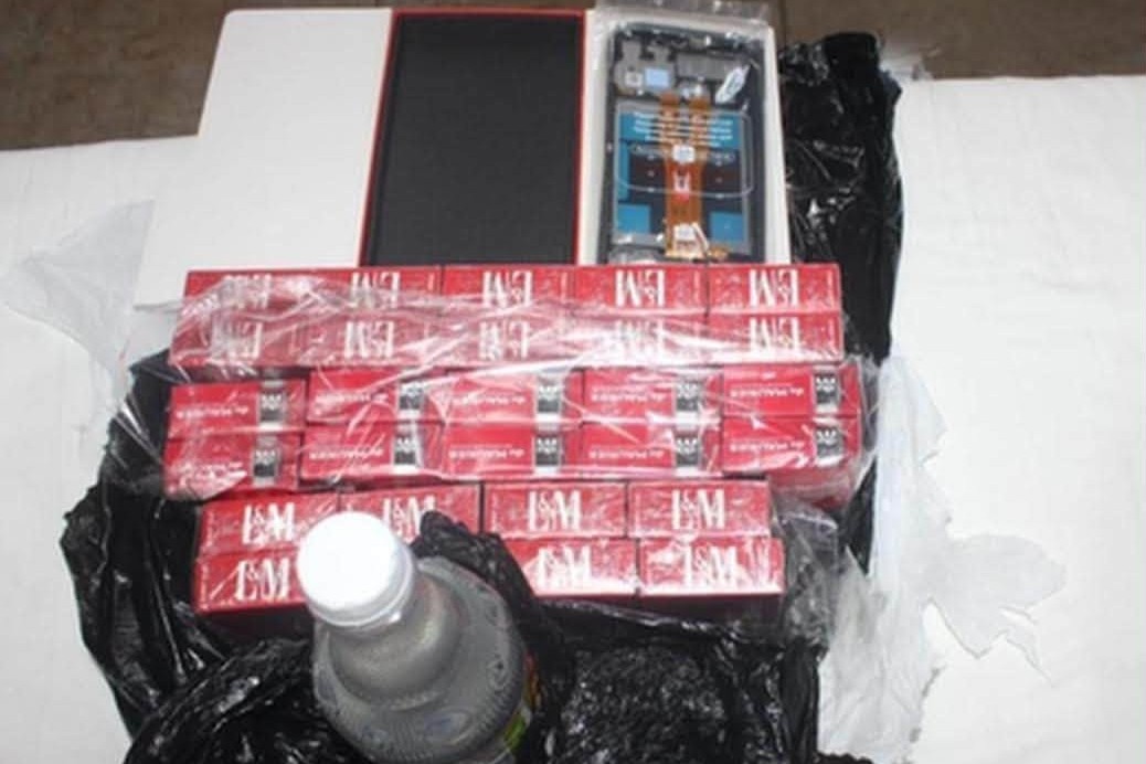 Prison contraband 07 09 26