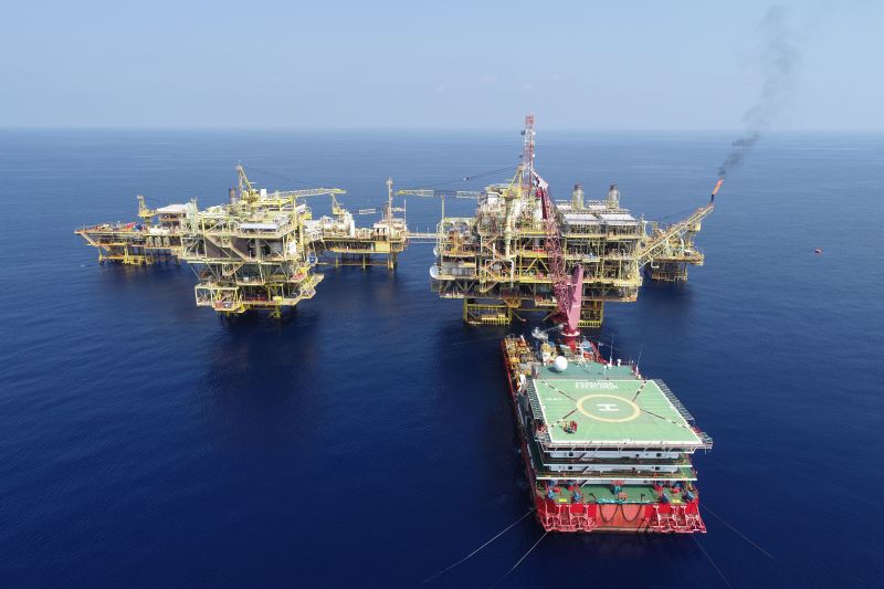 Gas rig